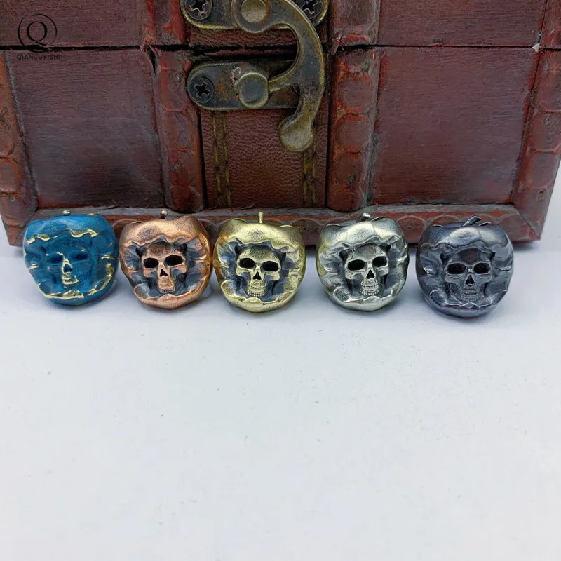 Латунный круглый брелок с изображением злого черепа головы яблока креативный