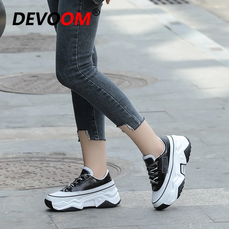 Женские кроссовки для бега на платформе массивной подошве в стиле ретро 90-х со