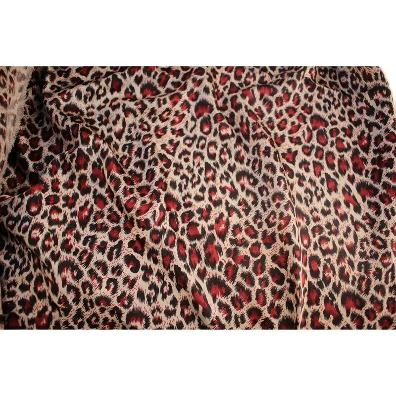 Леопардовая ткань качественная атласная с принтом коричневой фототкани | Дом и