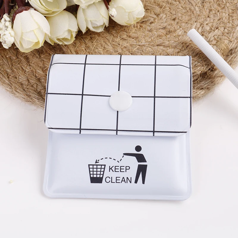 PVC Mini Ashtrays Bag Potable Black White Creative Windproof Smoking Outdoor Ash Tray | Дом и сад