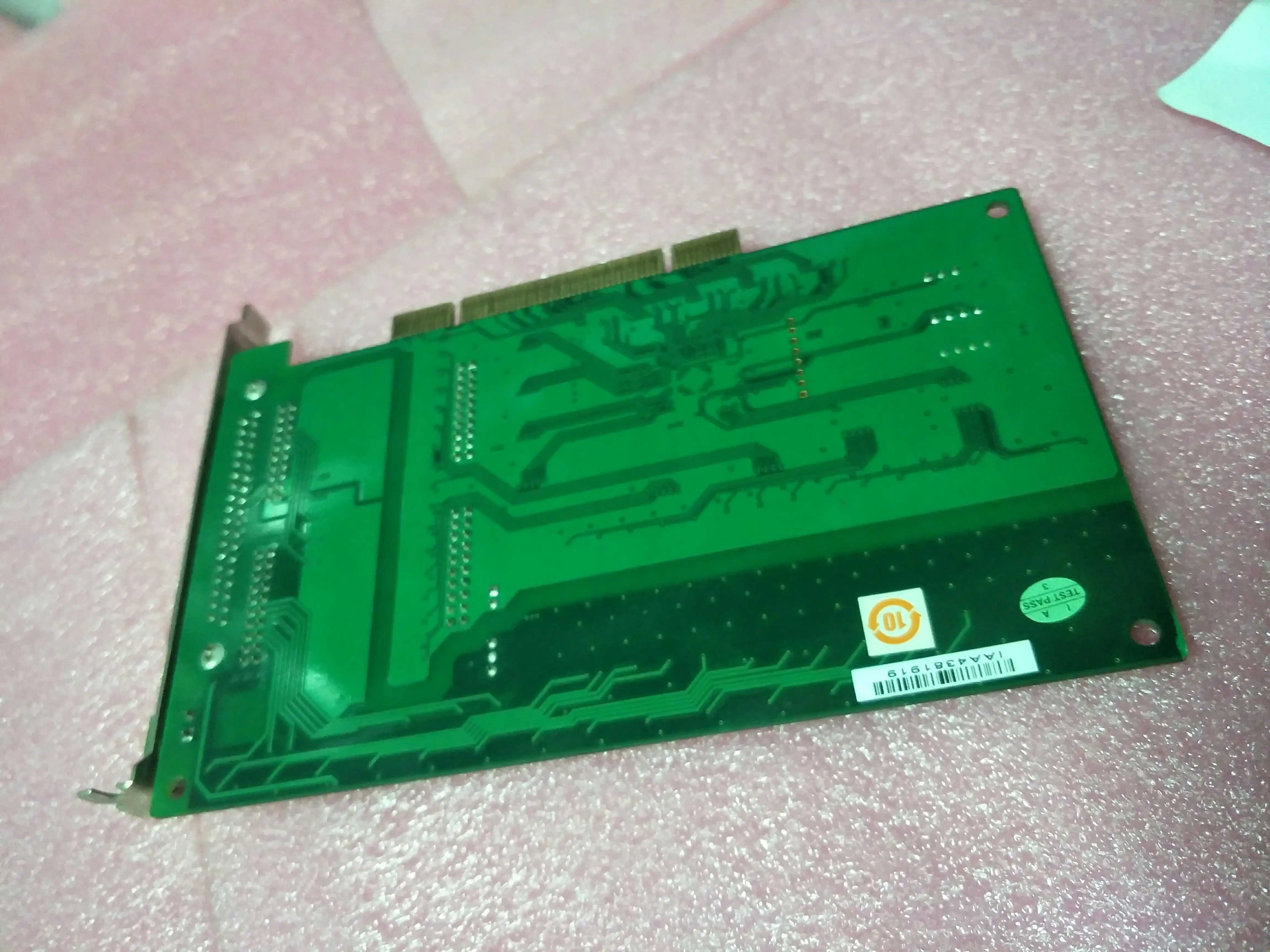 Оригинальный демонтаж PCI 1730U 32 полосная изоляция цифрового количества Входная и выходная карта 90% новая