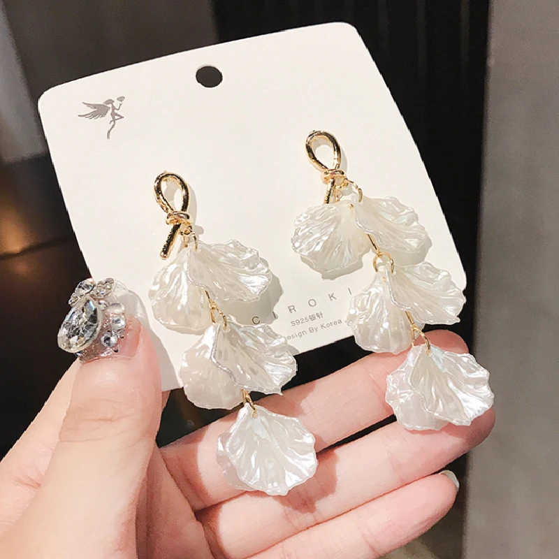 

European and American elegant temperament 925 silver needle shell flower earrings net red sweet minority design versatile Earrin