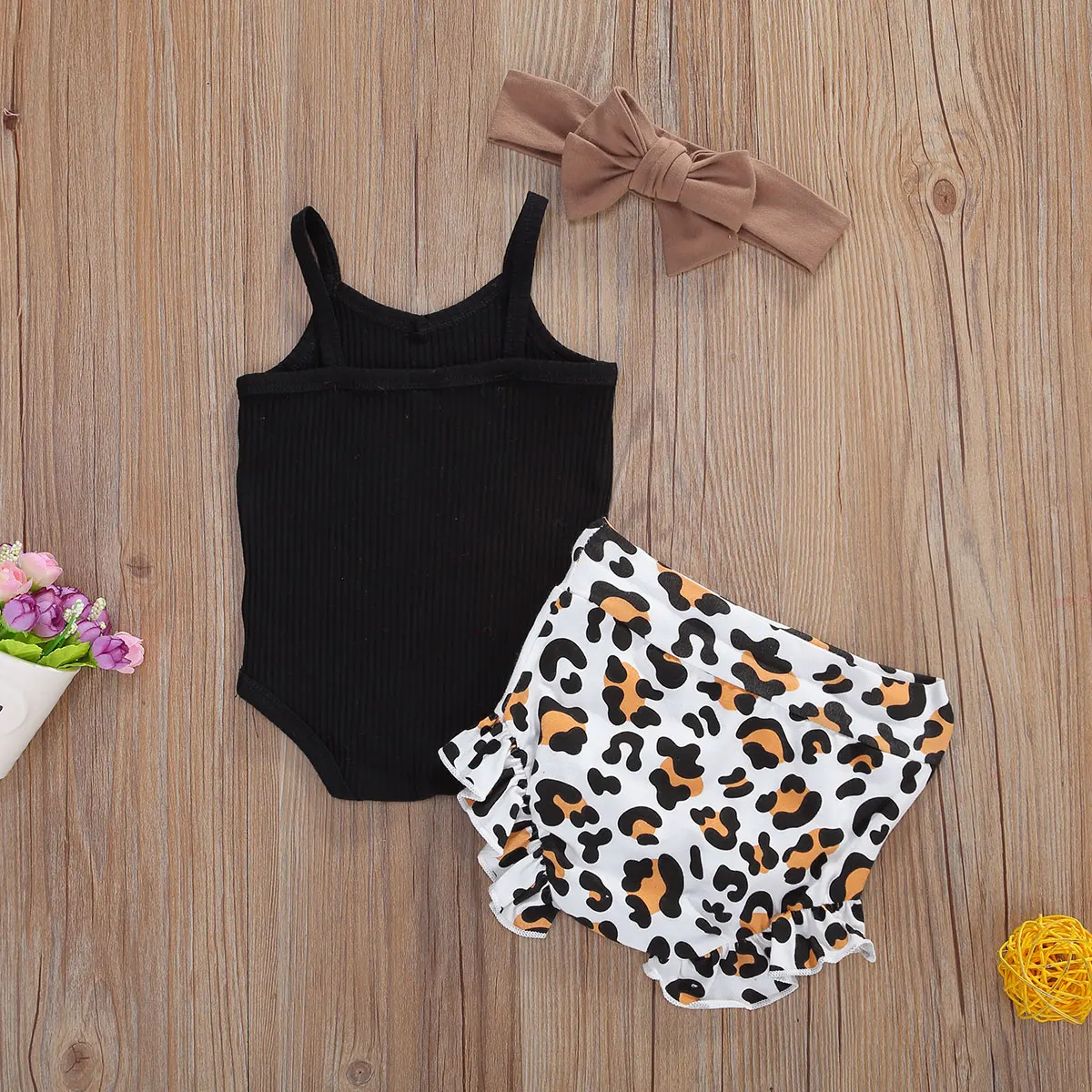 

0-18M Inafnt Newborn Baby Girls Summer Sets Clothing Black Solid Romper Top+Short Leopard Print Pants+Headband 3Pcs Outfits