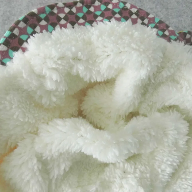 Милая детская шапка с помпоном вязаная зимняя шапочка для малышей однотонные