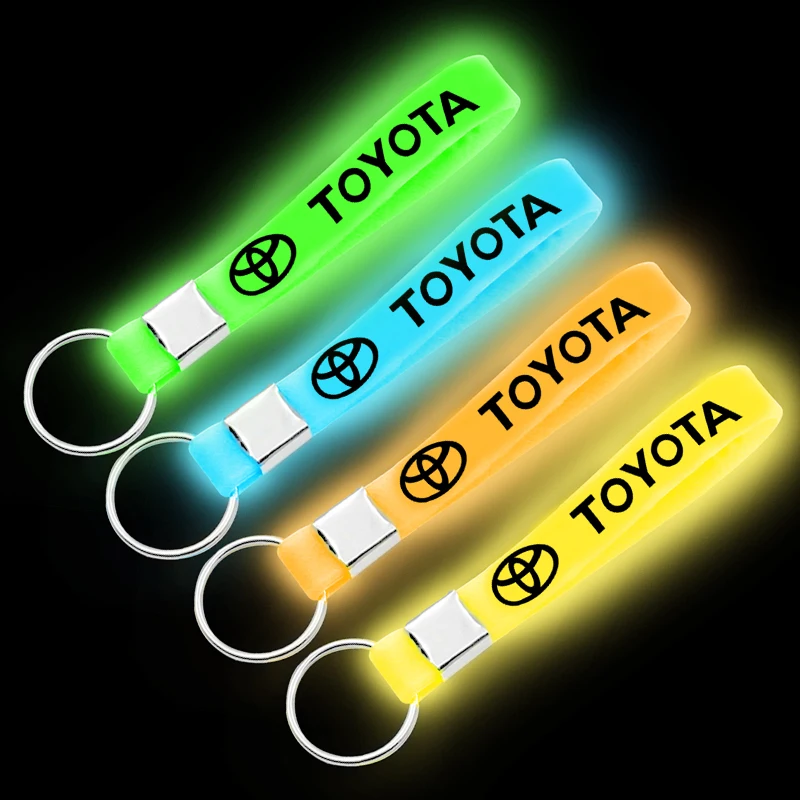 

2021 Silicone Luminous Keychain Car Key Ring Key Chain for Toyotas Corolla Yaris Rav4 Avensis Auris Camry C-hr 86 Prius Gadgets