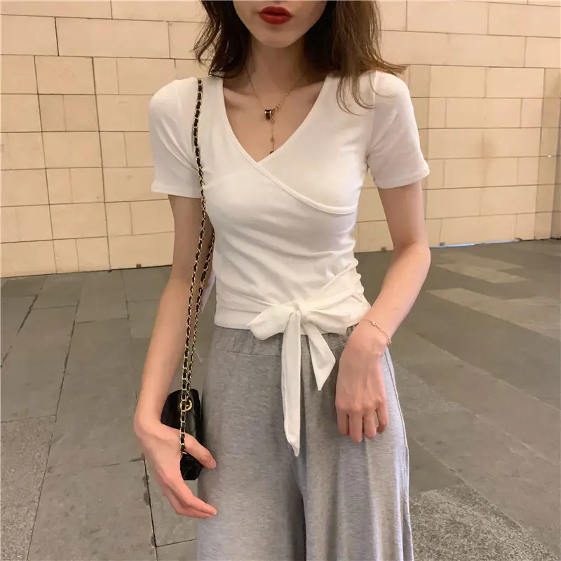 

Cotton slim V-neck short upper garment 2021 summer new net red women's tight short sleeve t-shirt female Han banchao