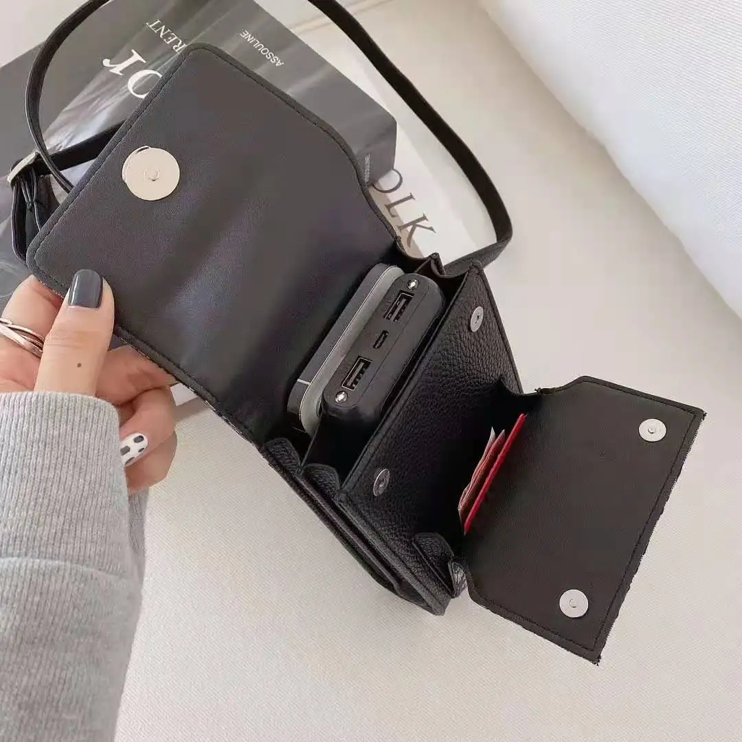 Новинка роскошный тканевый кошелек DR на весну с надписью и контрастным рисунком