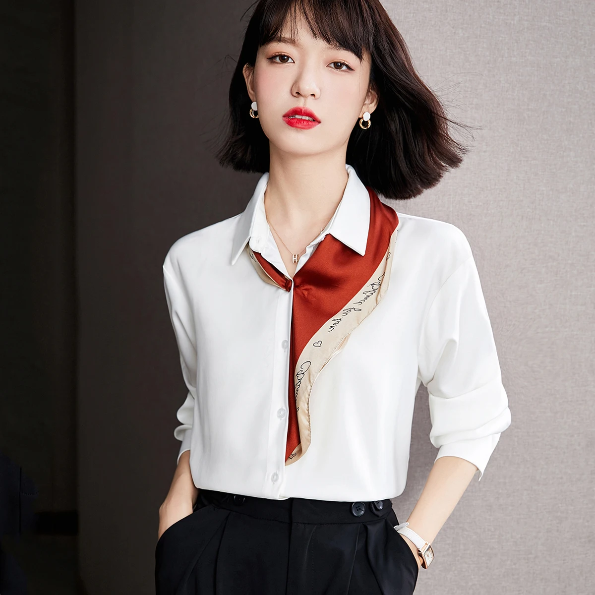 

Осенние атласные женские рубашки с длинным рукавом, Офисная Женская рубашка на пуговицах, модные женские рубашки 2021, Летние Элегантные руба...