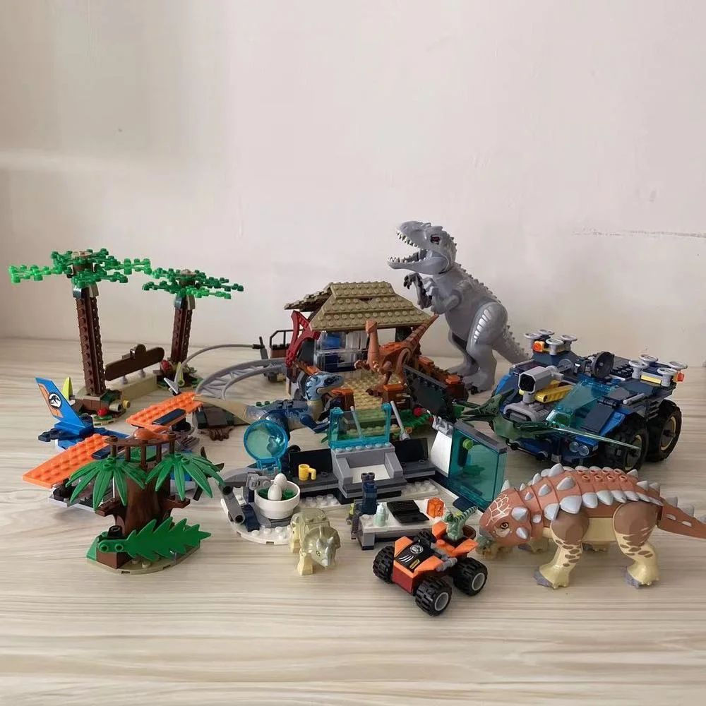 New Jurassic World Dinosaur Tyrannosaurus Rex vs Building Block Bricks Ankylosaurus Toy for Children Christmas Gifts 11580