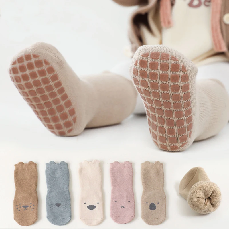Calcetines de beb&eacute;s ni&ntilde;os invierno espesar Terry hasta la rodilla calcetines ni&ntilde;as reci&eacute;n nacido c&aacute;lido cosas ni&ntilde;o piso antideslizante de los ni&ntilde;os de algod&oacute;n de dibujos animados-2