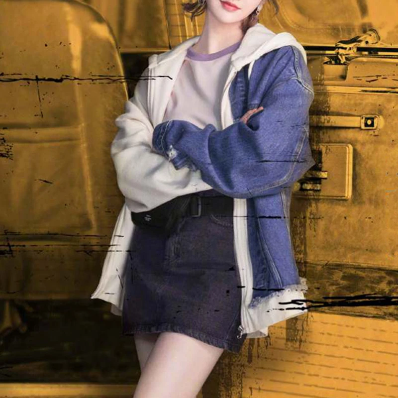 Женский джинсовый свитер с капюшоном TWOTWINSTYLE осенне-зимний длинным рукавом