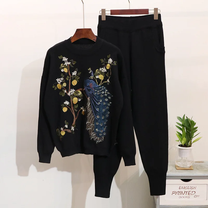 

BabYoung Autumn New Heavy Industry Embroidery Peacock Sweater Top Casual Pants Two Piece Suit for Women Dress