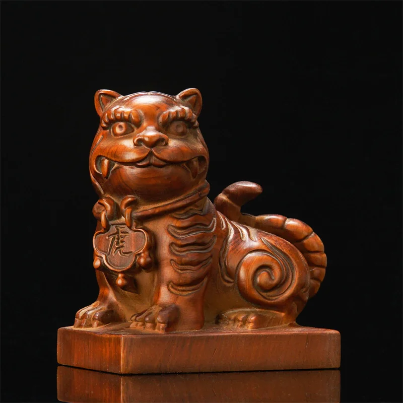

Tiger Retro Crafts Old Collectibles Wooden Ornaments Car Decorations