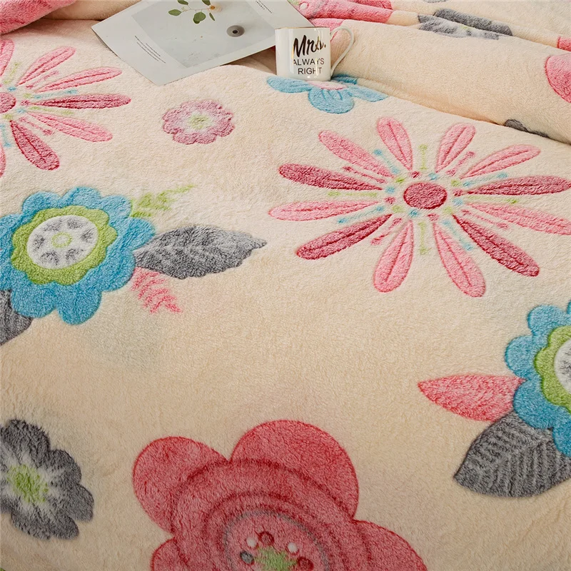 Тонкое фланелевое одеяло зимний взрослый мягкий толстый плед с искусственной