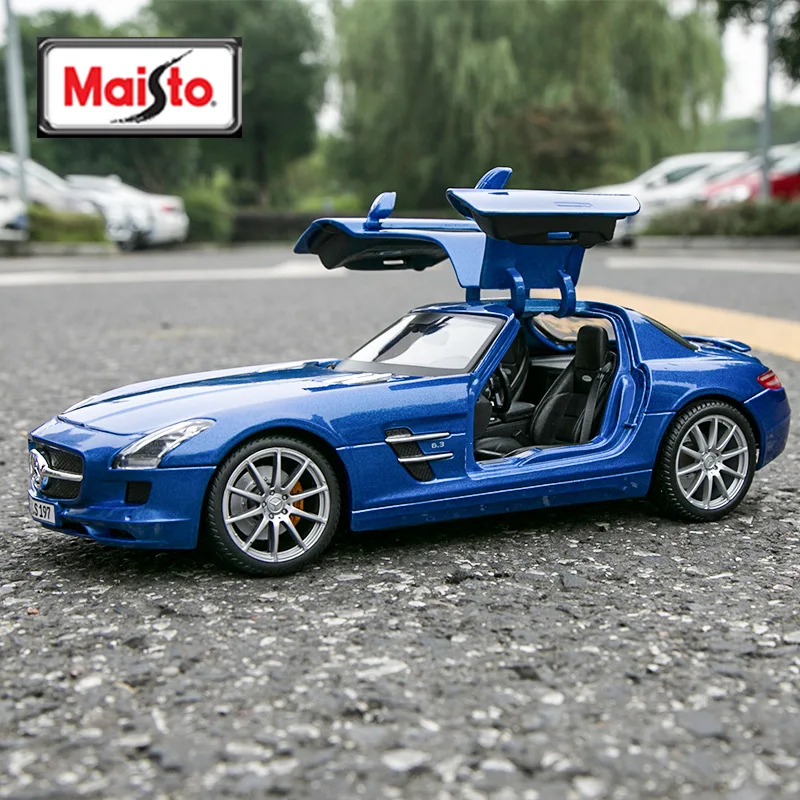 Maisto 1:18 Mercedes Benz SLS AMG синяя модель автомобиля из сплава коллекция украшений подарок
