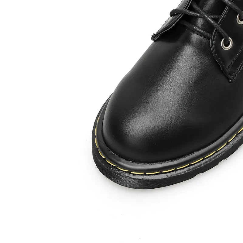 Женские ботинки в готическом стиле YMECHIC черные на шнуровке с вязаным шитьем