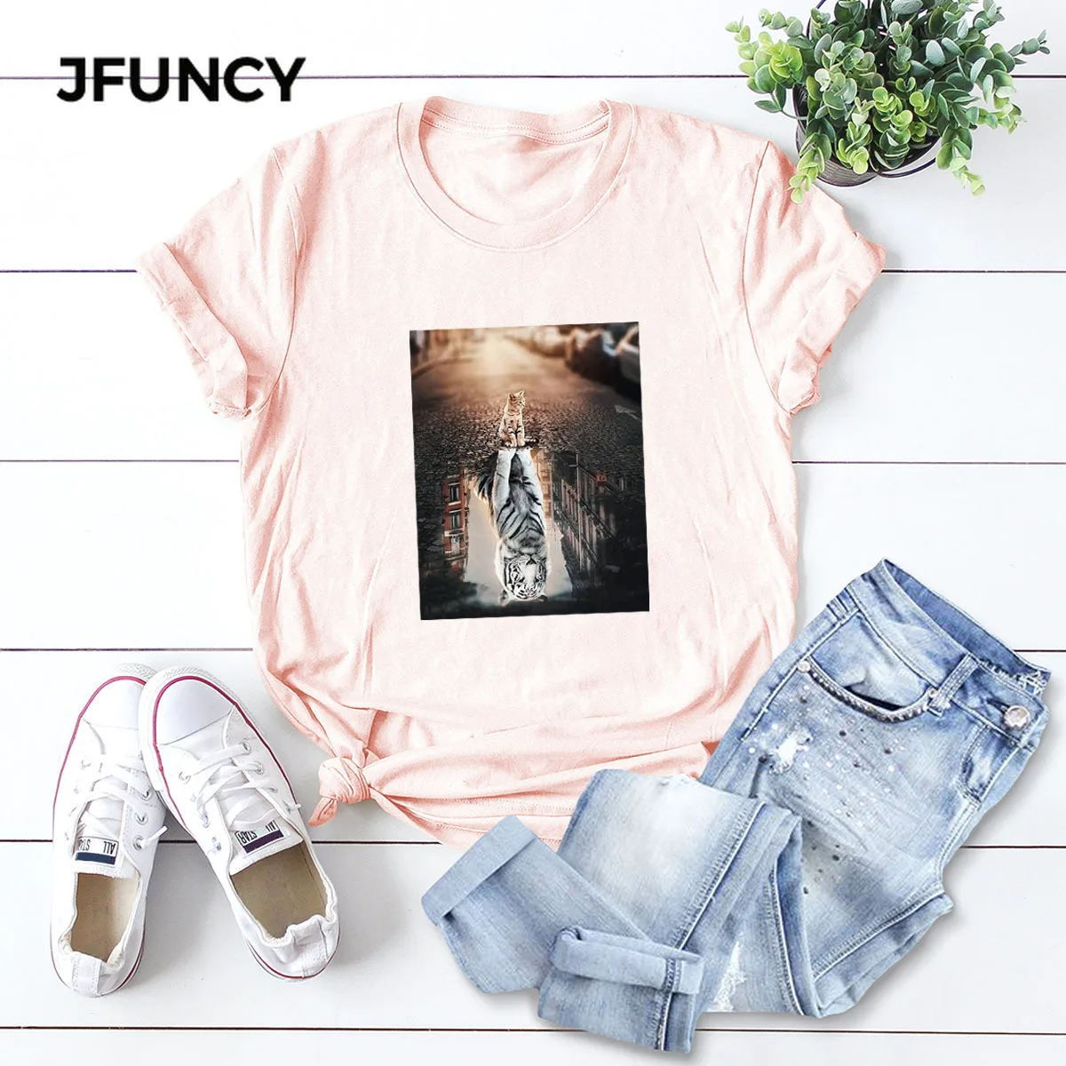 

JFUNCY Plus Size Women Tops Tiger Print Casual Woman Cotton T-shirt Summer Female Tee Shirt Oversize Short Sleeve Lady Tshirt