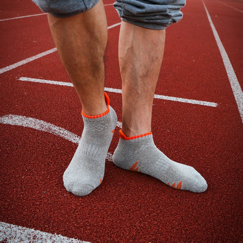 Носки мужские дышащие для спорта впитывающие влагу спортивные Нескользящие