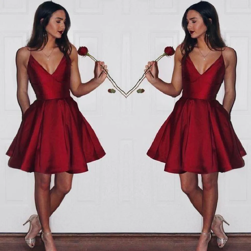 Simple Cheap Dark Red Homecoming Dresses 2022 Spaghetti Straps Short Prom Satin Mini Graduation Dress Party Gown