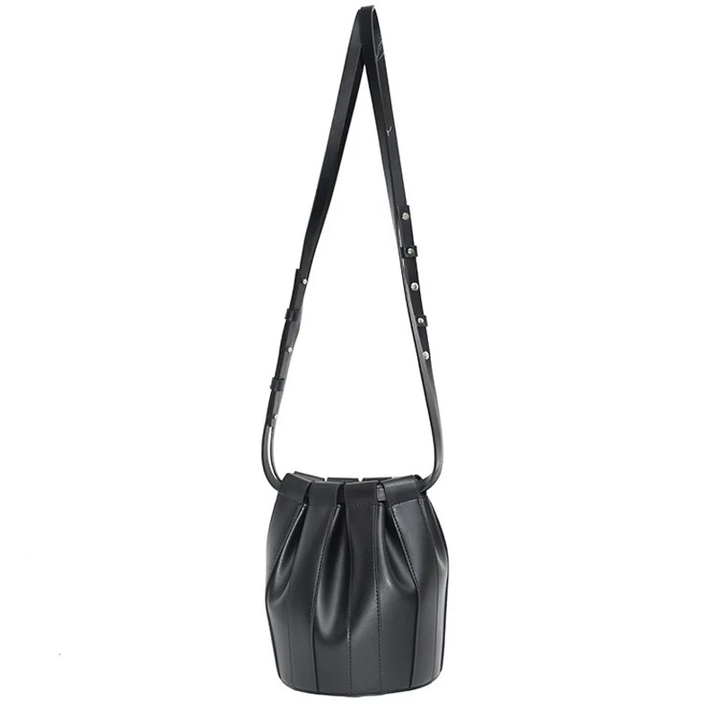 

Textured bag new style messenger bucket bag western style compact mini bag