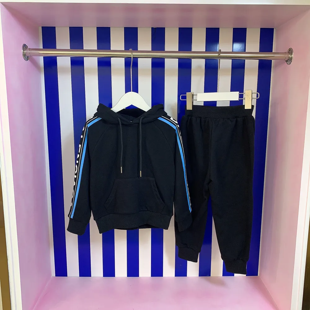 

2021 Autumn Children's Clothing Letter Print Hoodie Tracksuit Boys Sets Spring Designer Clothes Kids Sweatshirts Baby Girls Suit