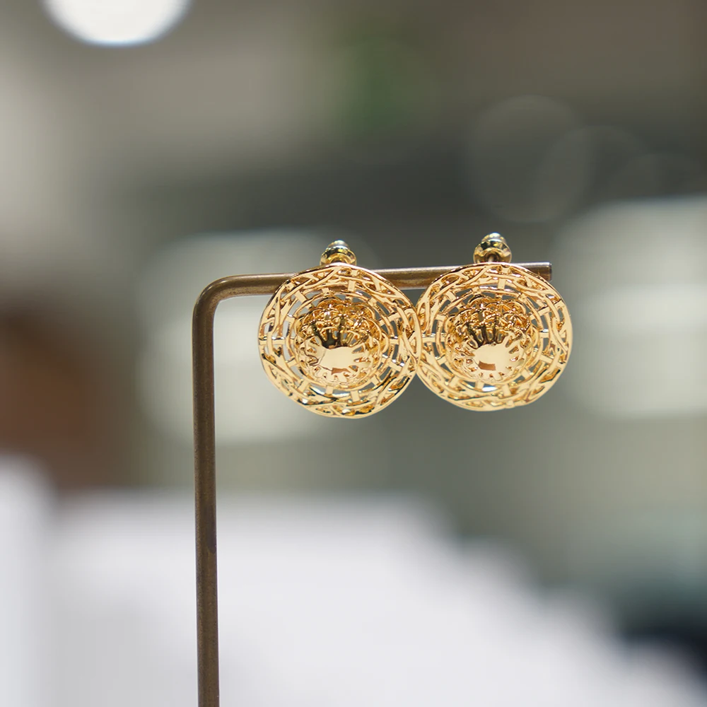 High Quality Hat Cap Charm Jewelry Accessories For Women Girl With Box Stud Earrings hollow weaving |