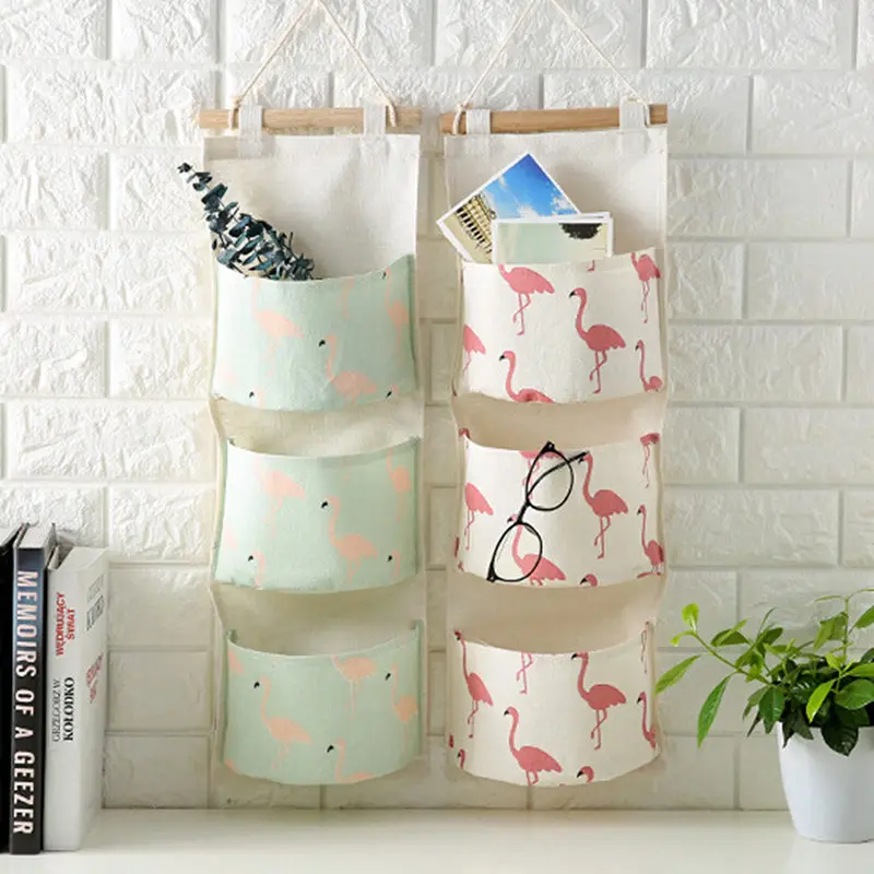 

Flamingo Pattern Cotton Linen Hanging Storage Bag 3 Pockets Wall Mounted Wardrobe Hang Bag Wall Pouch Cosmetic Toys Organizer