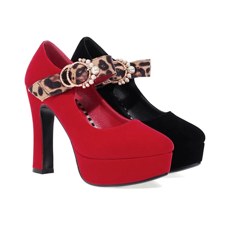 

Ochanmeb на пикантном высоком каблуке Ботинки красного и черного цвета для женщин жемчуг металлическая пряжка леопардовой расцветки в стиле «М...