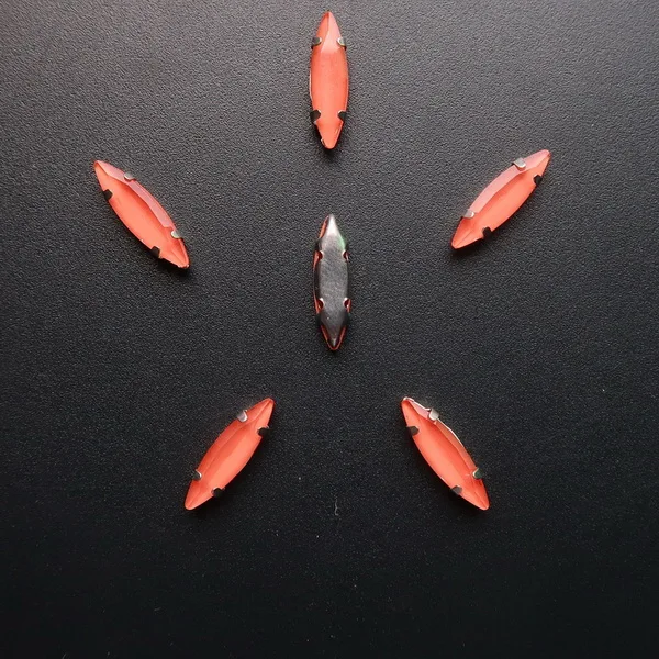 A20 Orange Серебряная цепь коготь настройки 50 шт./упак. 4*15 мм желейные конфеты стекло с украшением в виде кристаллов Наветт Маркиза Форма пришить стразы кристаллы одежды «сделай сам» - Цвет: A20 Orange