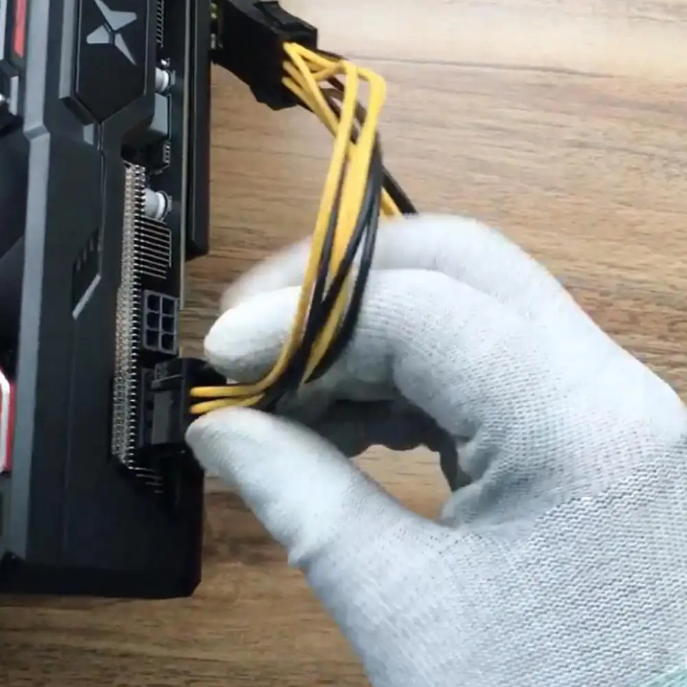 Разъем и воспроизведение PCI-E 6-контактный До 2x 8-контактный GPU графическая карта