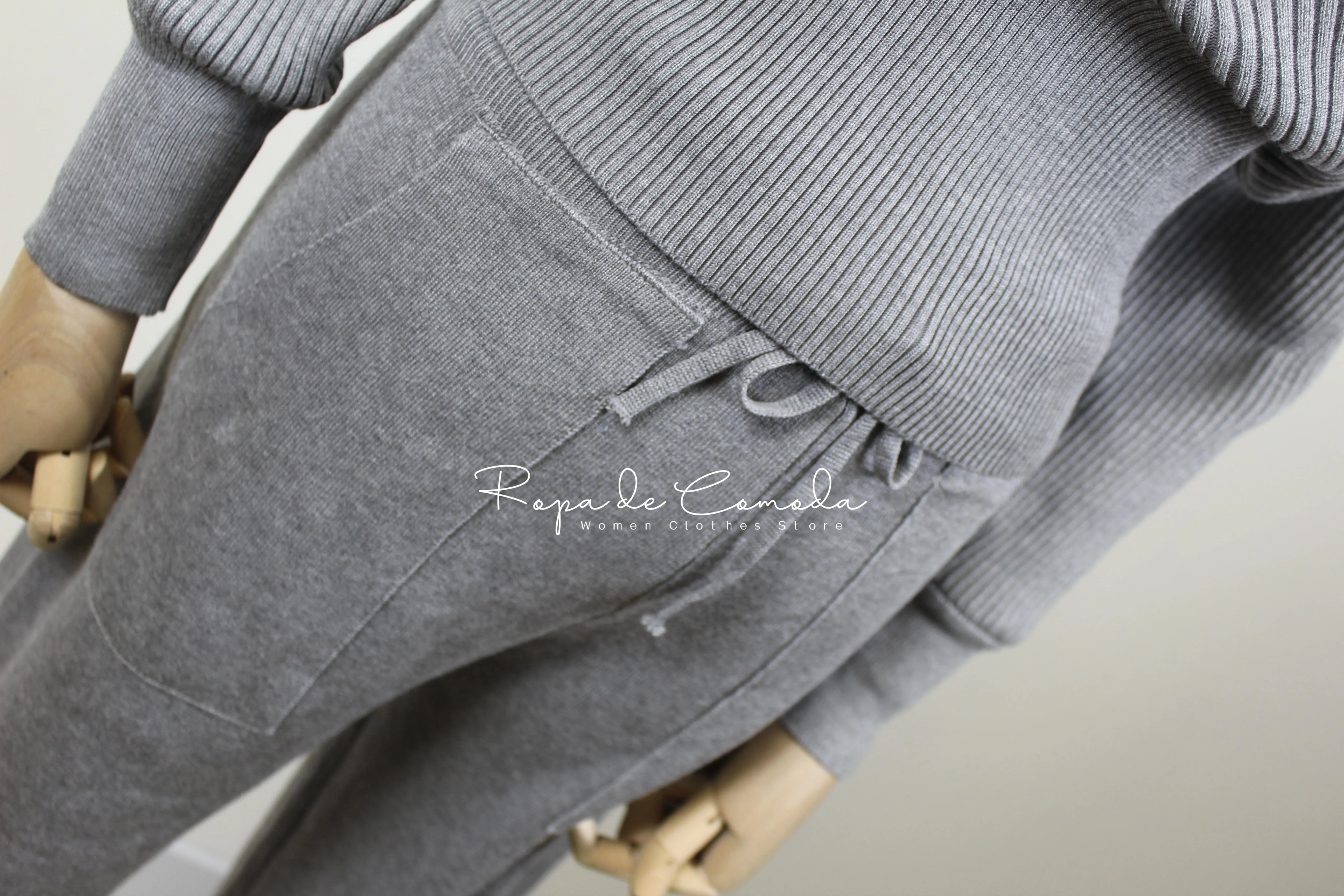 

Sexy Sweater Set Tracksuit 2 Pieces Women Solid Color Off Shoulder Batwing Sleeve Suit V Neck Pencil Trouser 2021 New Fall