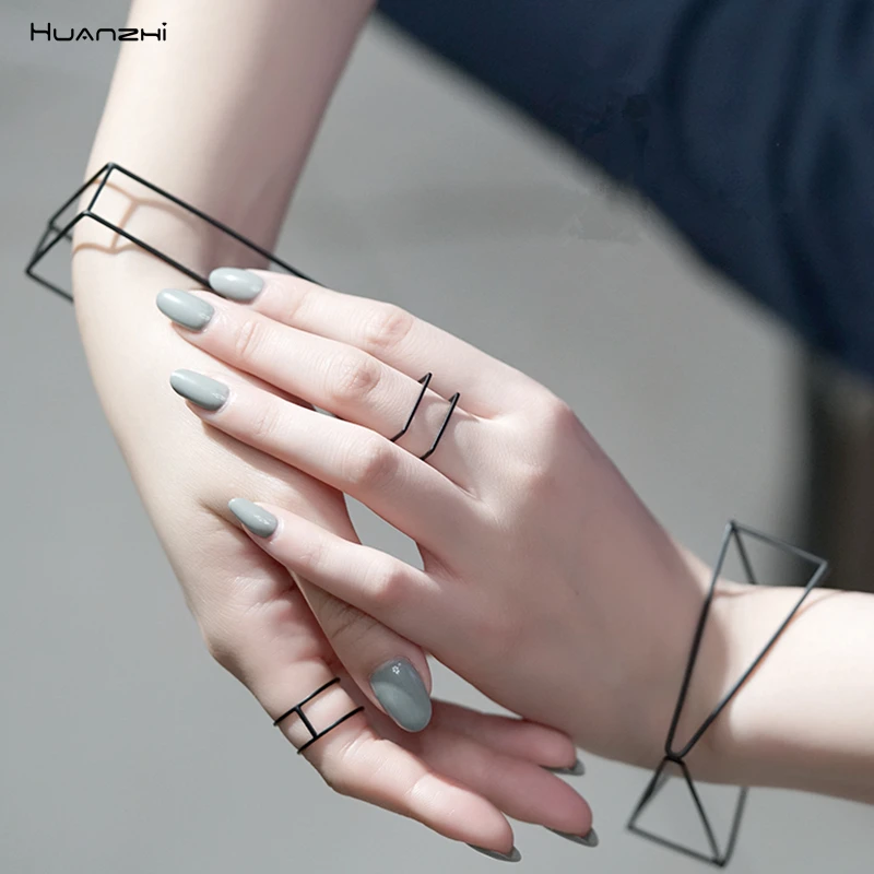 HZ 2019 Новый минималистичный полый геометрический стереоскопический круглый