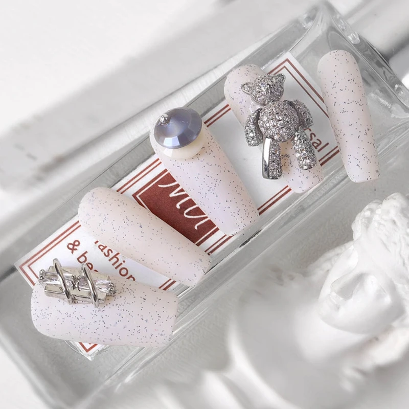 1 шт. вращающийся медведь украшение для ногтей Блестящий кристалл хлопья