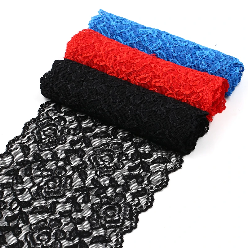 

Лента эластичная с вышивкой, 2 м, 17 см