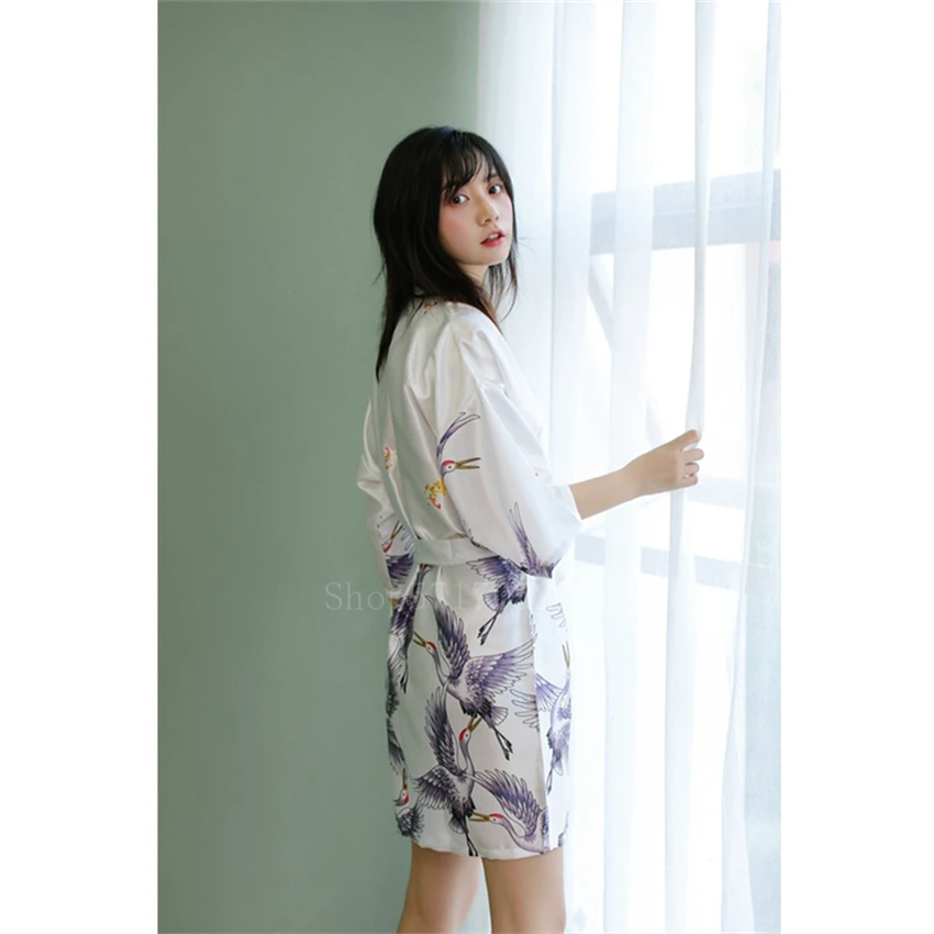 Кимоно женское шелковое атласное в японском стиле кардиган с журавлем хаори