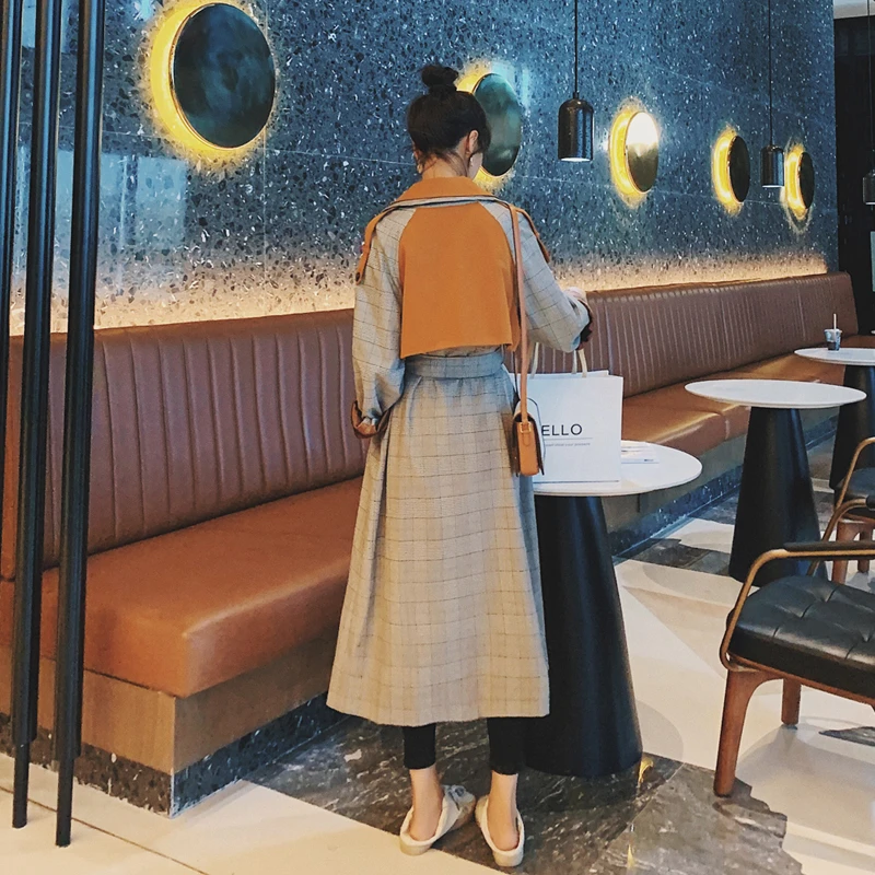 

Autumn 2020 New Loose Long Plaid Trench Coat British Style High-quality Fashion Casual Fake Two-piece Jacket Women