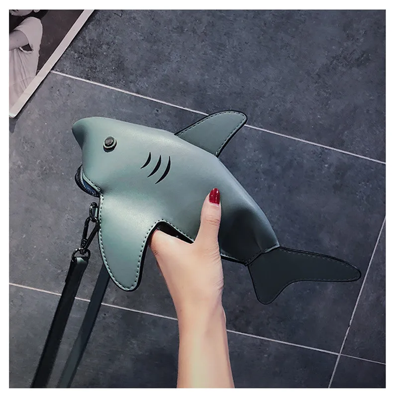 

Funny Shark Women Shoulder Bags Cartoon Chain Messenger Bag Ladies Lovely PU leather Phone Bag Crossobdy Bags Bolsas Femininaf