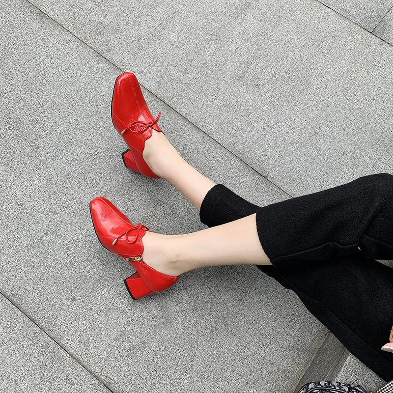 

2021 Spring Autumn Square Toe Casual Ladies Pumps PU Leather Fashion Square Heel Concise Casual Party Women Pumps Big Size 34-42