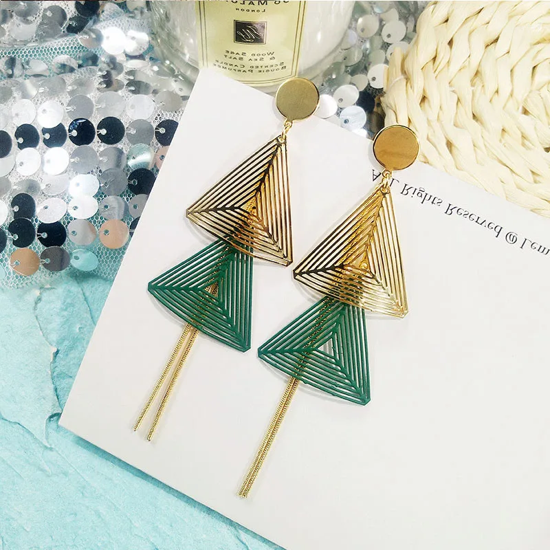 Корейские геометрические эффектные Висячие модные серьги гвоздики трендовые