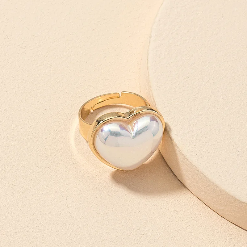 

Korean Style Pearl Cocktail Rings for Women Gold Heart Wedding Promise Ring Adjustable Female Anel Holiday Party Jewelry Gift