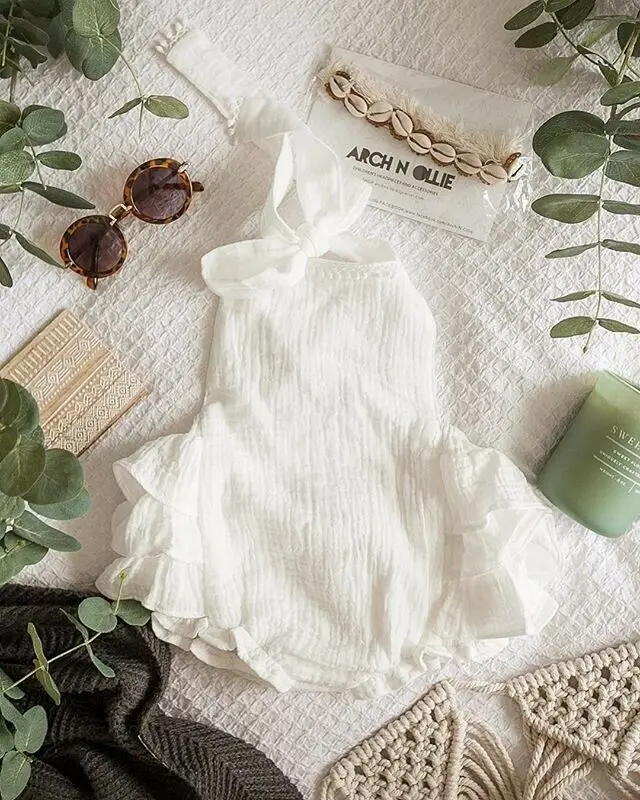 Комбинезон детский без рукавов с открытой спиной на шнуровке белый | Детская