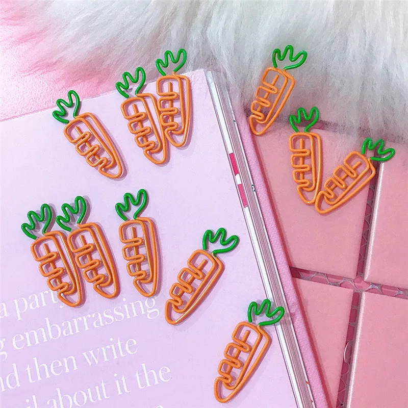 

5Pcs/lot Creative Kawaii Carrot Shaped Metal Paper Clip Bookmark Stationery School Office Supplies