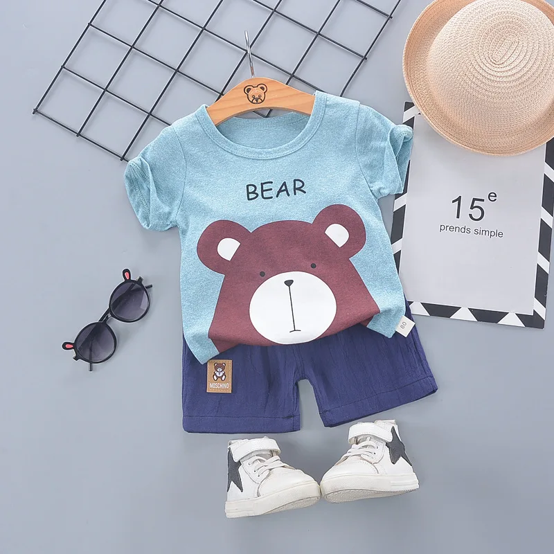 

Комплект одежды для мальчиков HYLKIDHUOSE, летняя детская повседневная одежда, футболка с коротким рукавом и шорты, мультяшная детская повседнев...