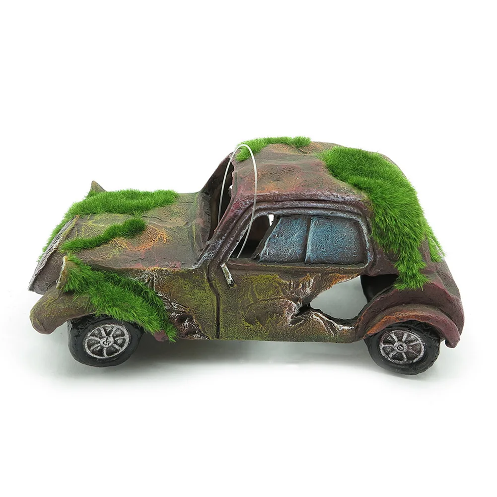 

1PCS Fish Tank Decoration Landscaping Resin Moss Old Car Aquarium Ornament Decoration Wreck Car Decor Ornaments