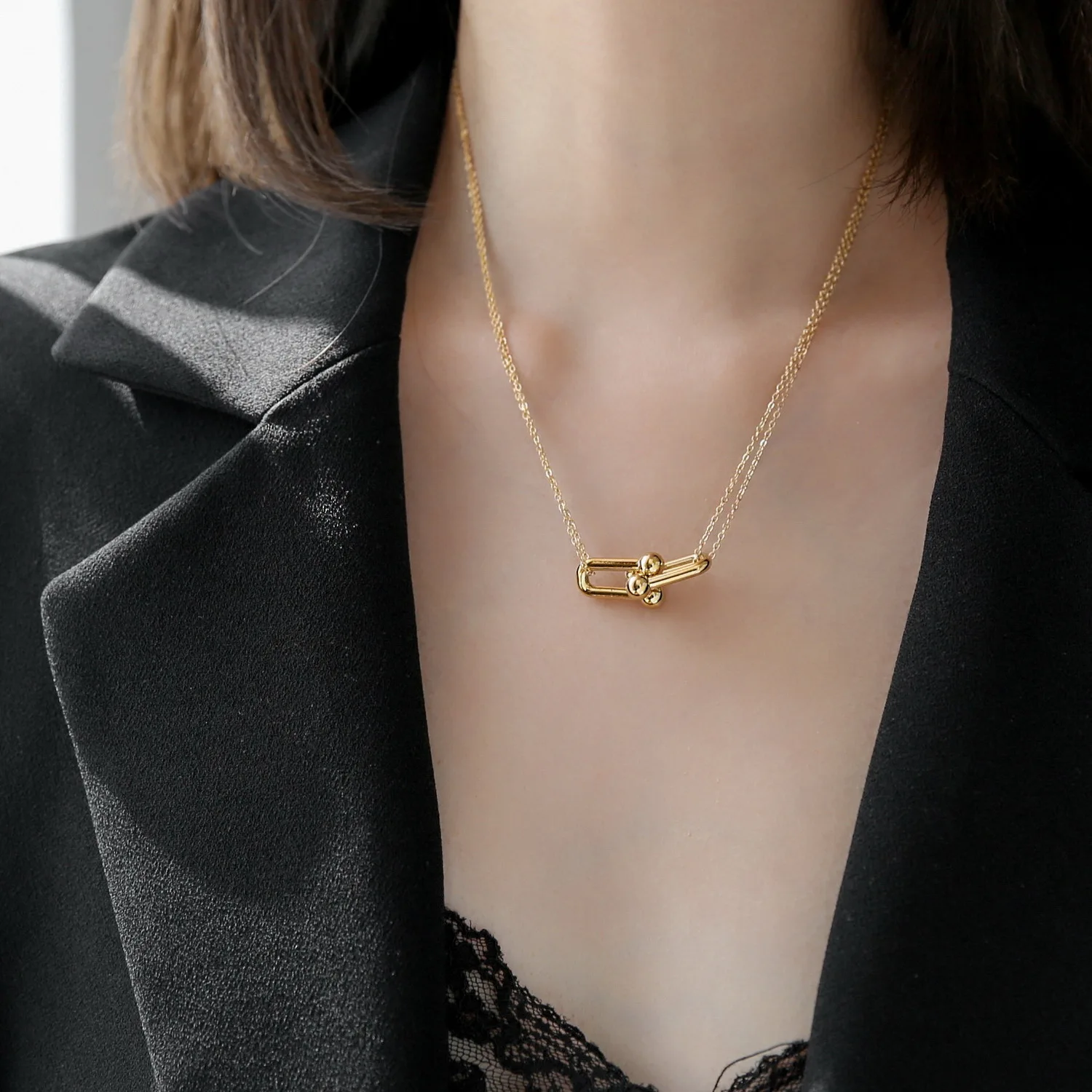 Цепочка до ключицы золотого и серебряного цвета индивидуальный дизайн ожерелья