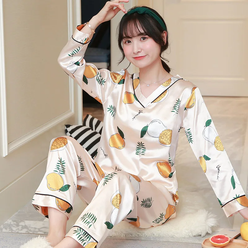 

Caiyier Sexy V-Neck Women Pajamas Set Silk Pink Bear Print Nightwear Long Sleeve Ladies Winter Sleepwear Big Size Homewear M-5XL