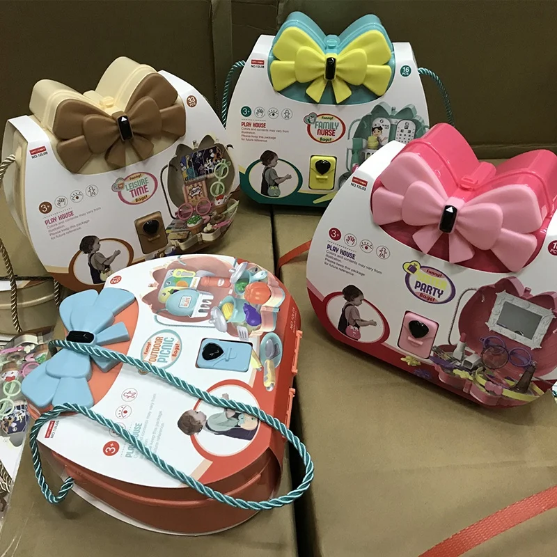 

Kids Kitchen Toys for Girls Simulation Pretend Play Do House Educational Princess Makeup Handbag