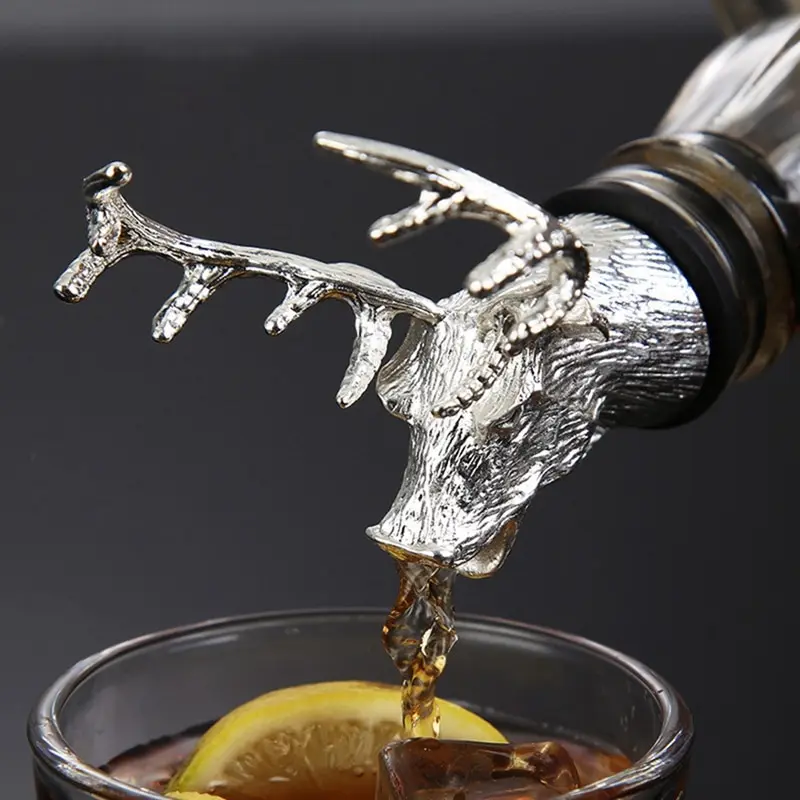 

For Retro Stainless Steel Deer Lion Head Wine Pourer Unique Cocktail Olive Oil Wine Bottle Stoppers Wine Aerators Bar Tools