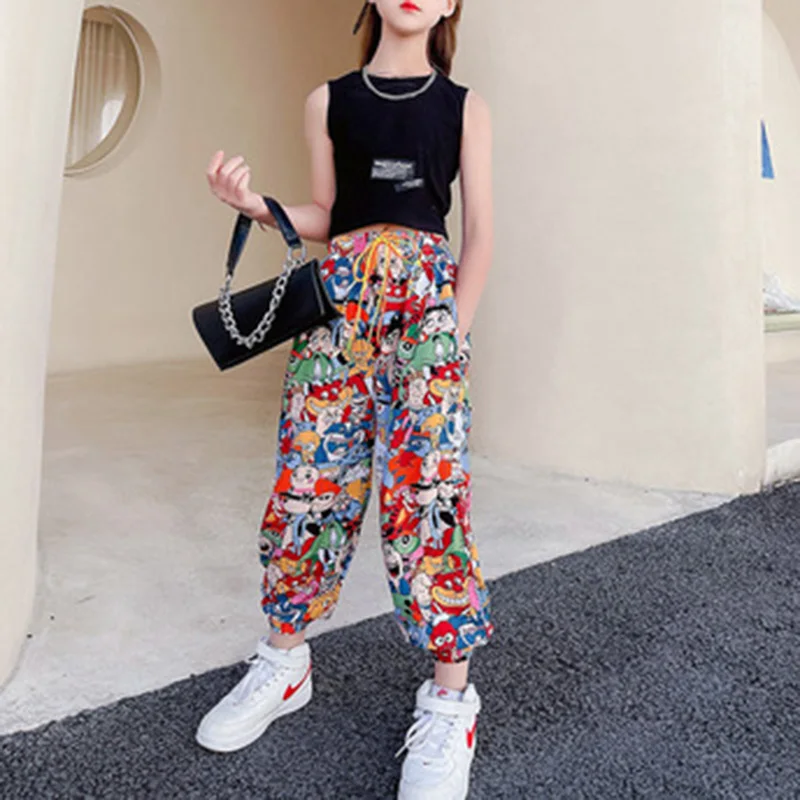 

Pants & Capris
