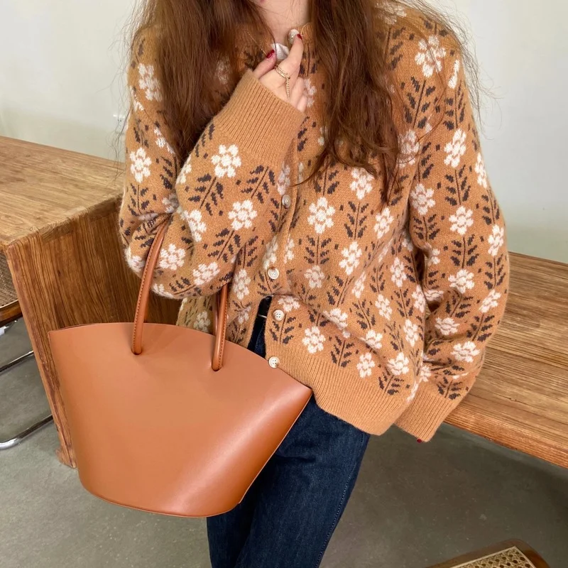 

V-neck cardigan Korean loose floral pattern wild knitted oversized sweater women thickening trend warm bottoming shirt top